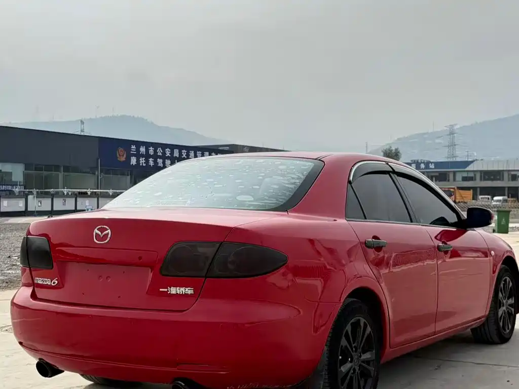 MAZDA 6