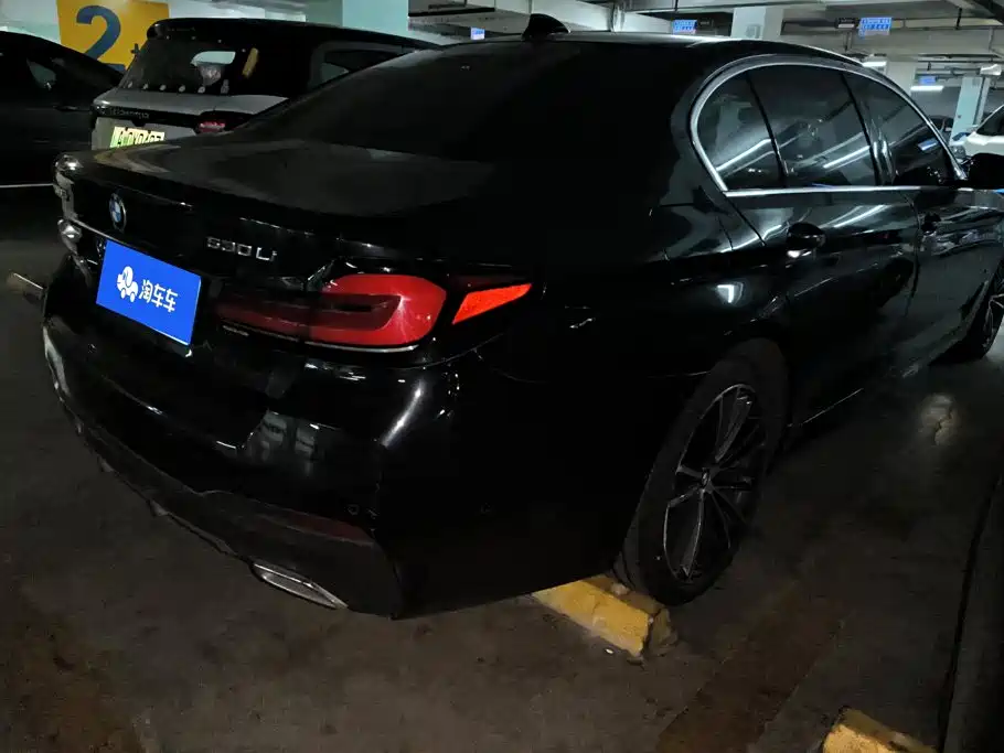BMW 5 Series — миниатюра 3