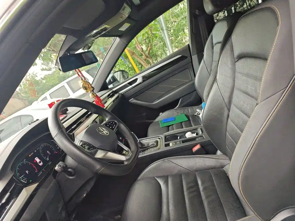 Volkswagen CC — миниатюра 8