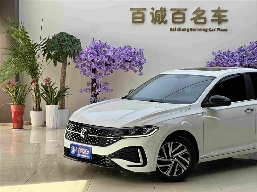 Volkswagen Lavida — миниатюра 2
