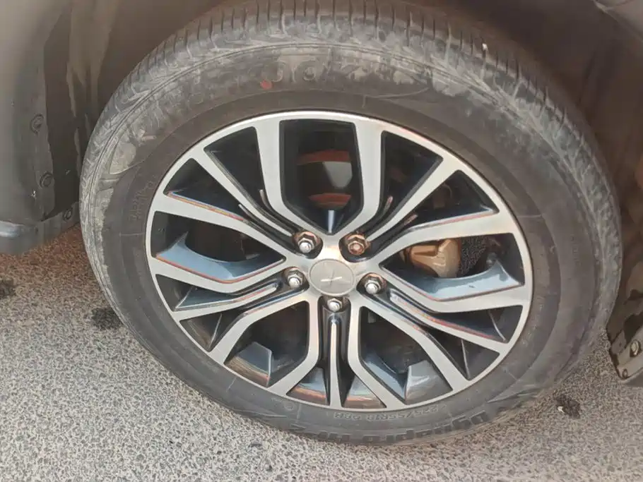 Mitsubishi Outlander — миниатюра 6