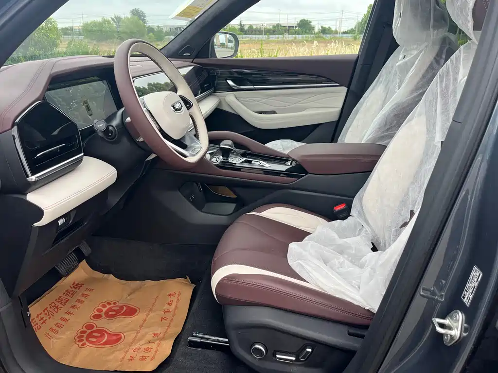 Geely Monjaro L 2021 2.0TD AT Flagship