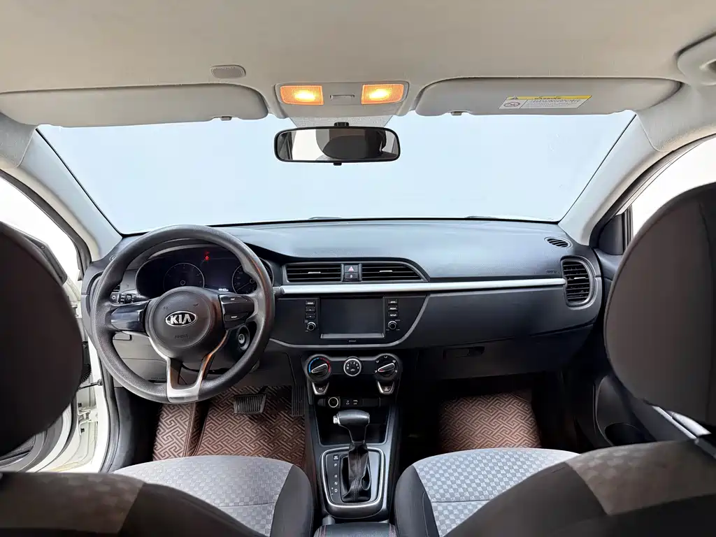 Kia K2 — миниатюра 10