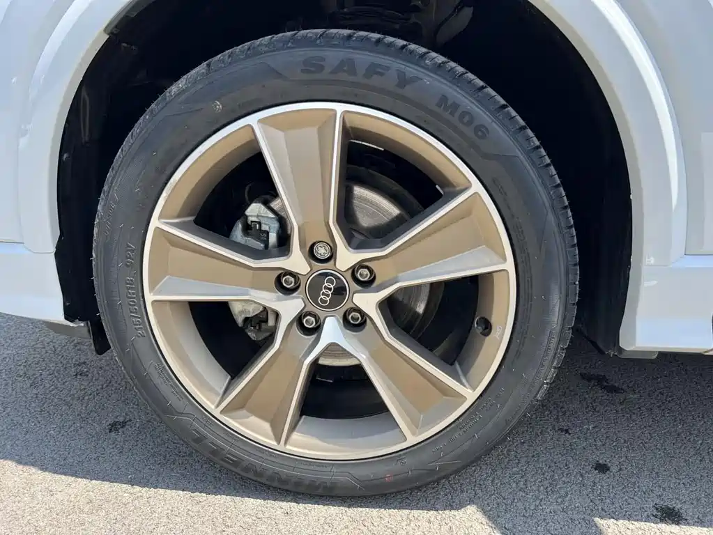 Audi Q2L — миниатюра 8