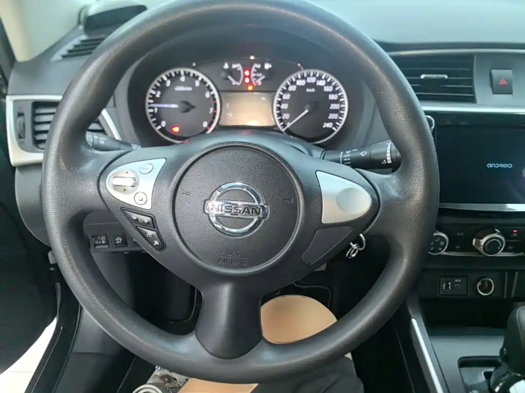 Nissan Sylphy — миниатюра 11