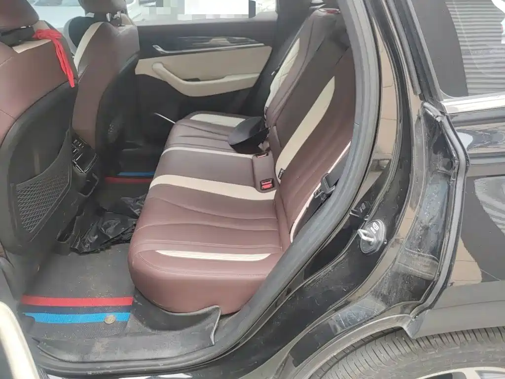 Geely Xingyue L — миниатюра 18