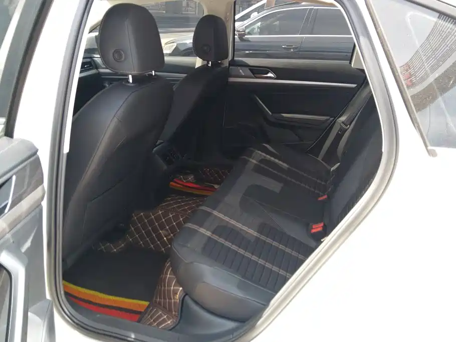 Volkswagen Lavida — миниатюра 11