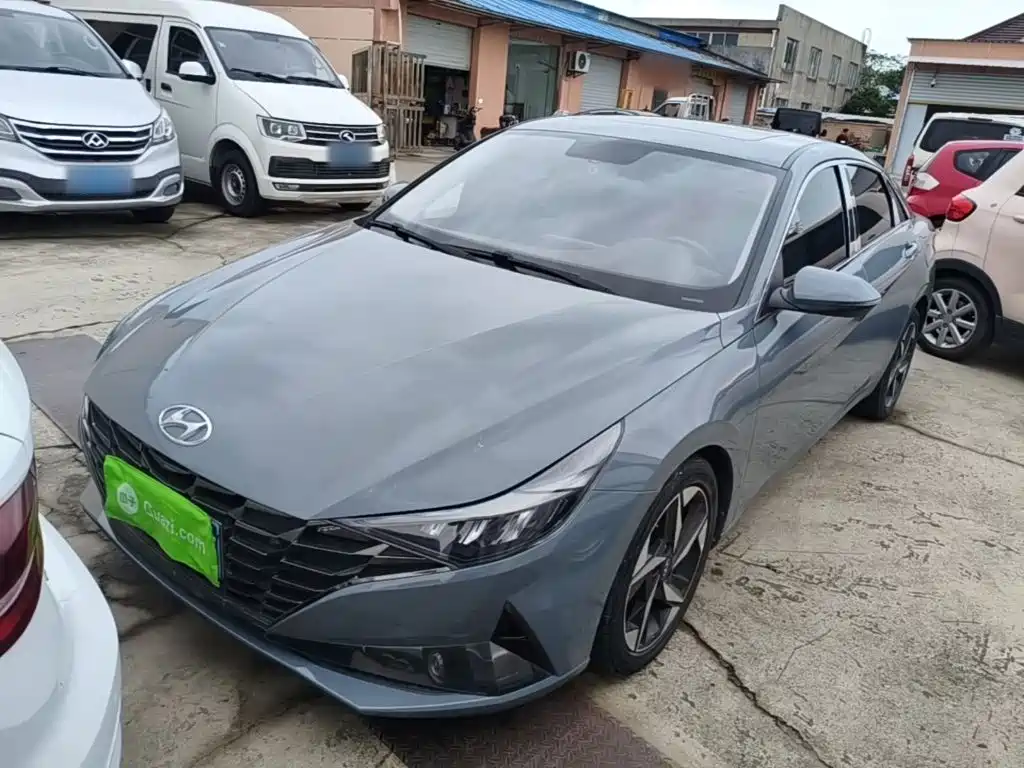 Hyundai Elantra — миниатюра 2