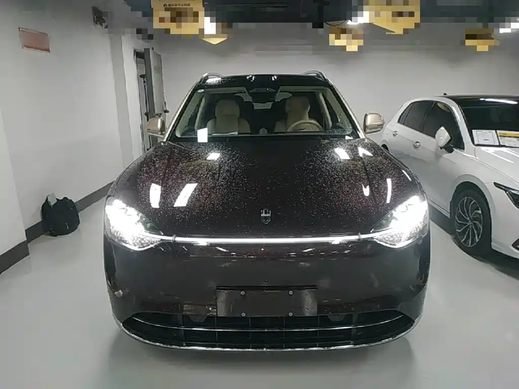 Aito M9 2025 Ultra 52kWh 6 мест (192 ）
