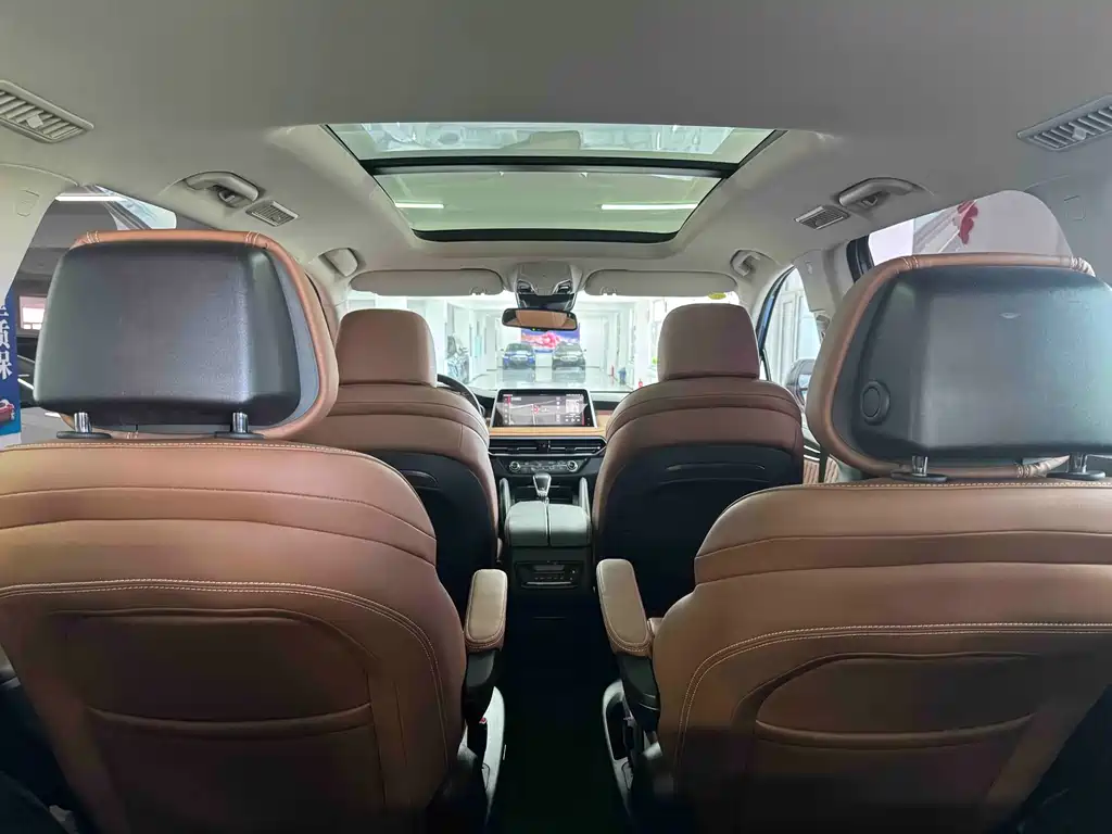 Maxus SAIC MAXUS D90 D90 2017 2.0T AT