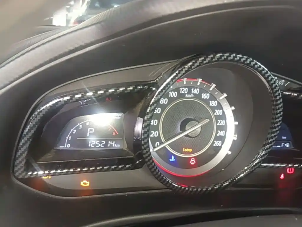 Mazda 3 Axela — миниатюра 12