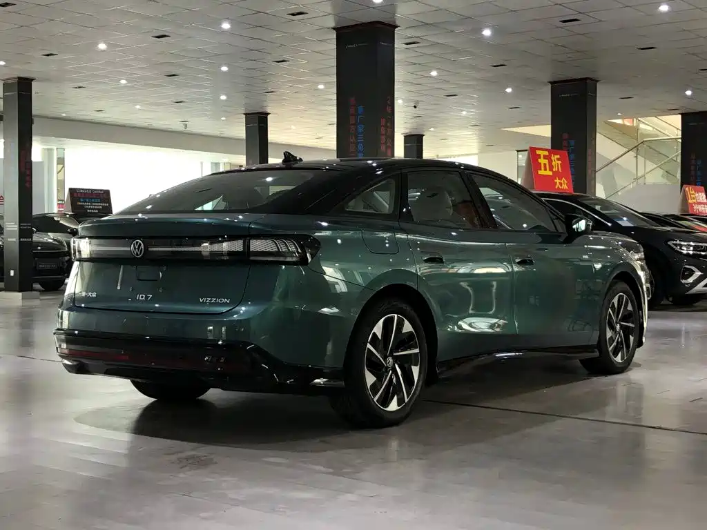 Volkswagen ID.7 VIZZION — миниатюра 9