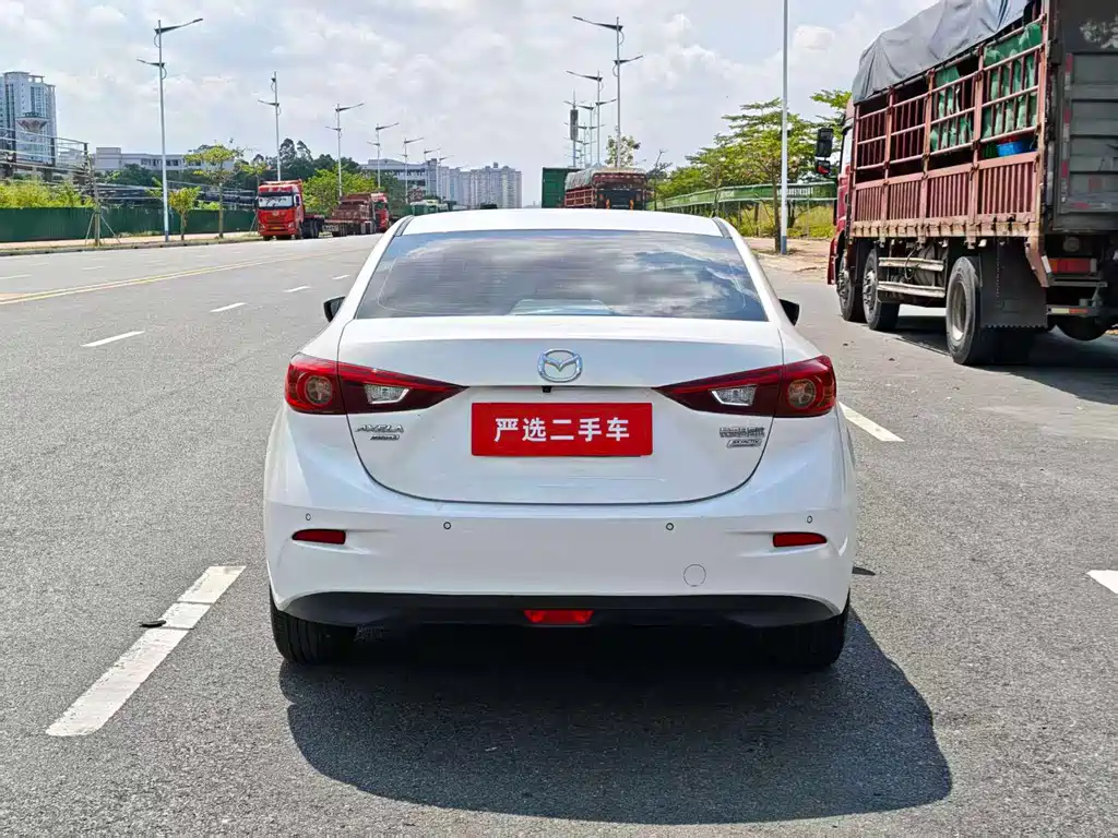 Mazda 3 Axela — миниатюра 9