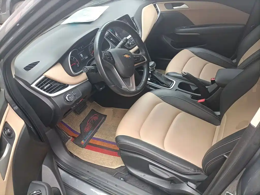 Chevrolet Monza — миниатюра 11