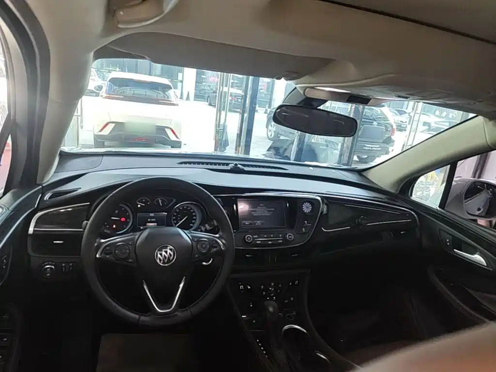 Buick Envision Plus — миниатюра 10