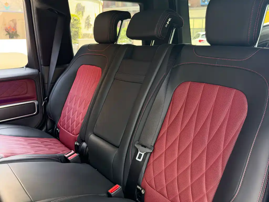 Mercedes-Benz G-Class — миниатюра 11