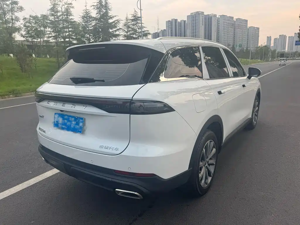 Chery Tiggo 8L — миниатюра 8