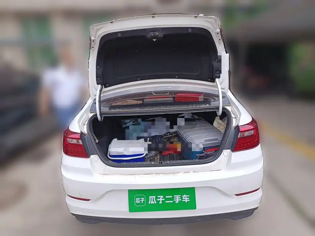 Geely Vision — миниатюра 10