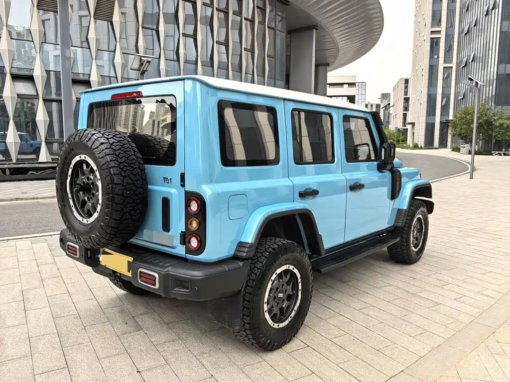212 212 T01 — миниатюра 4