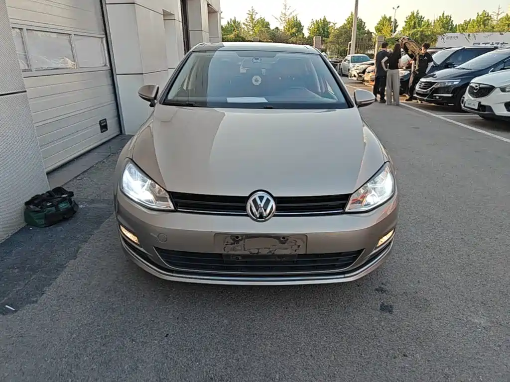 Volkswagen Golf — миниатюра 3
