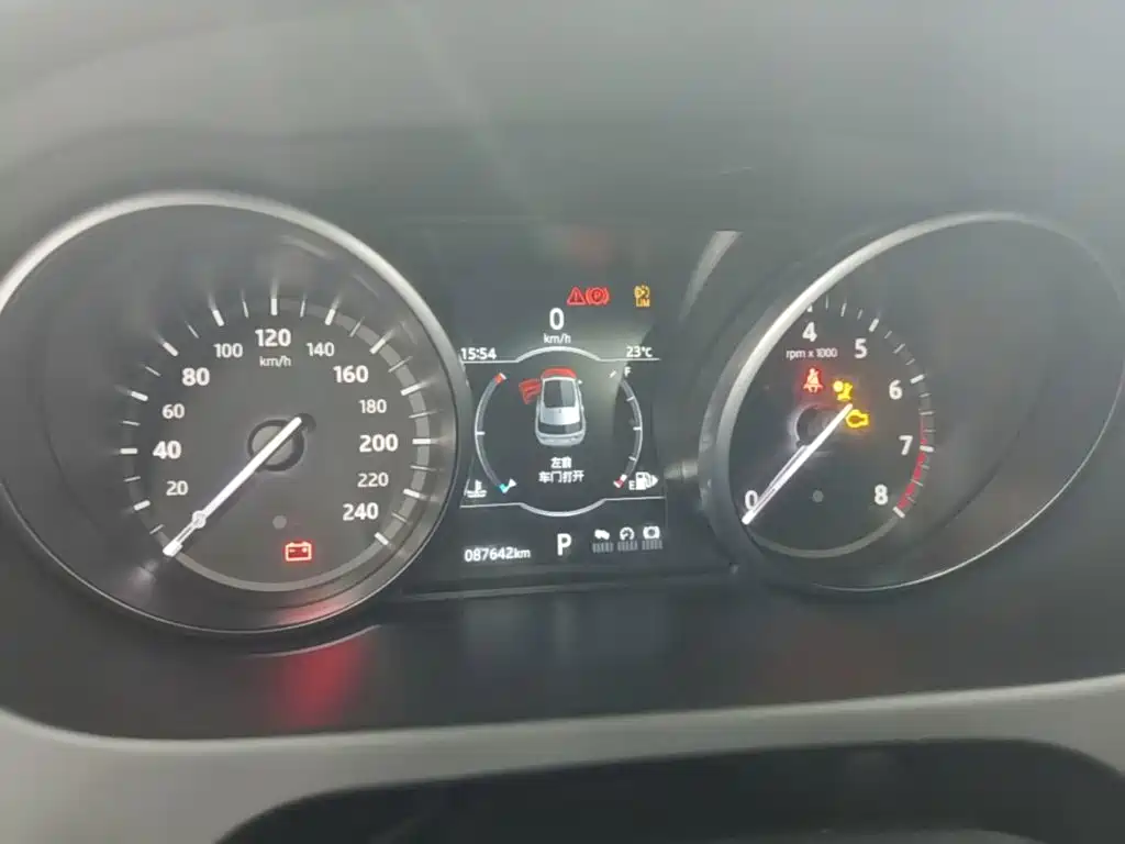 Land Rover Discovery Sport — миниатюра 12