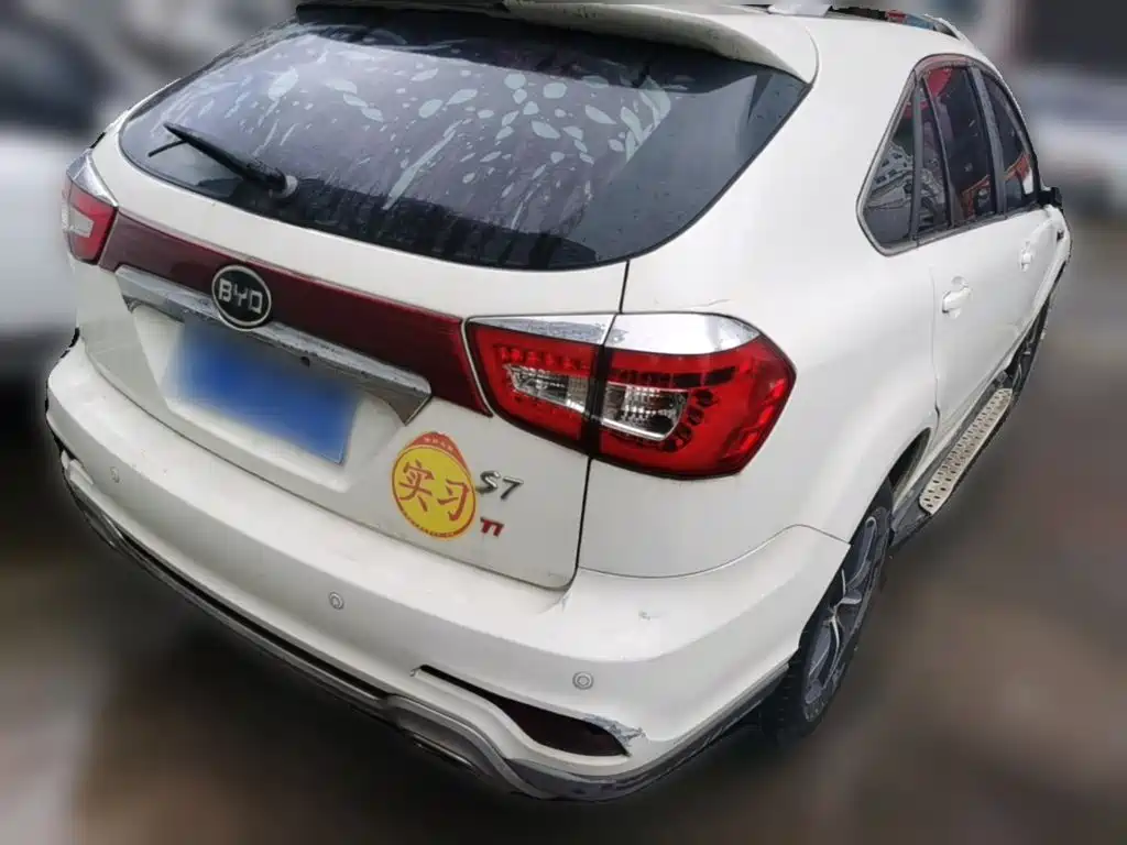 BYD S7 — миниатюра 10