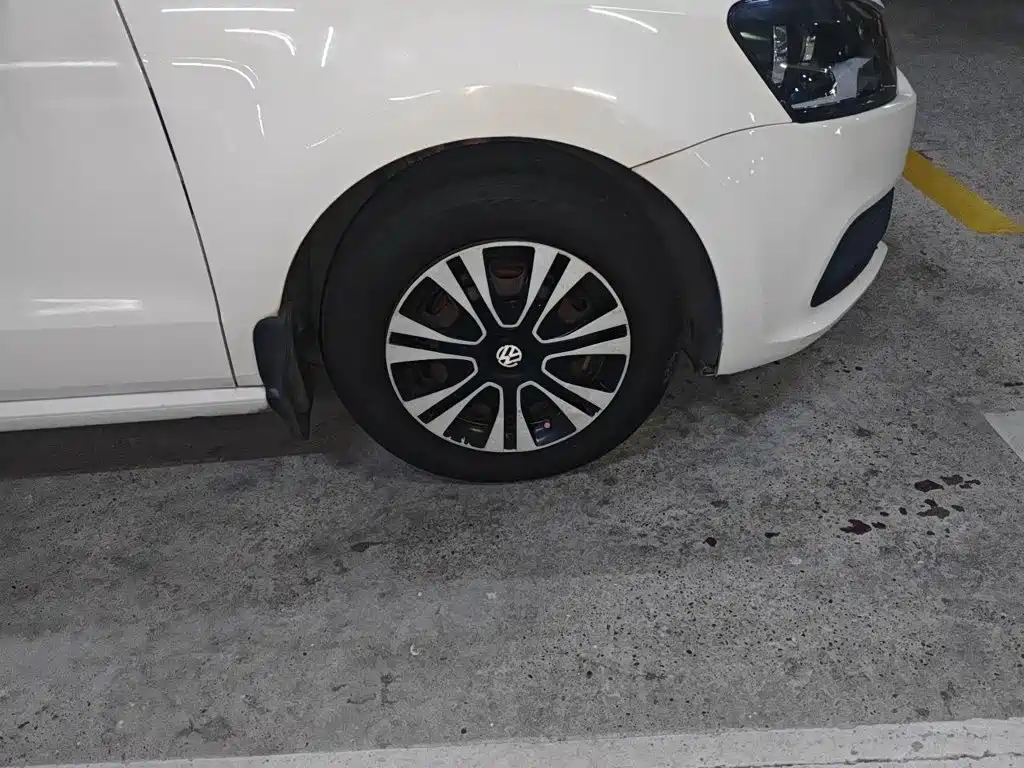 Volkswagen Polo — миниатюра 24