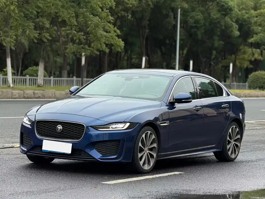 Jaguar XEL