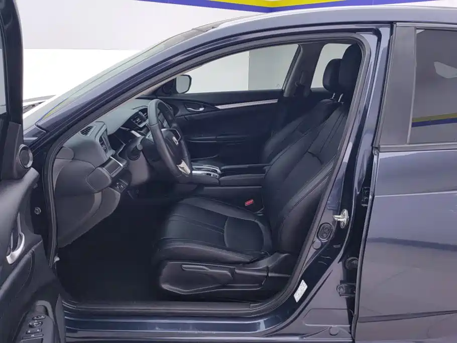 Honda Civic — миниатюра 9