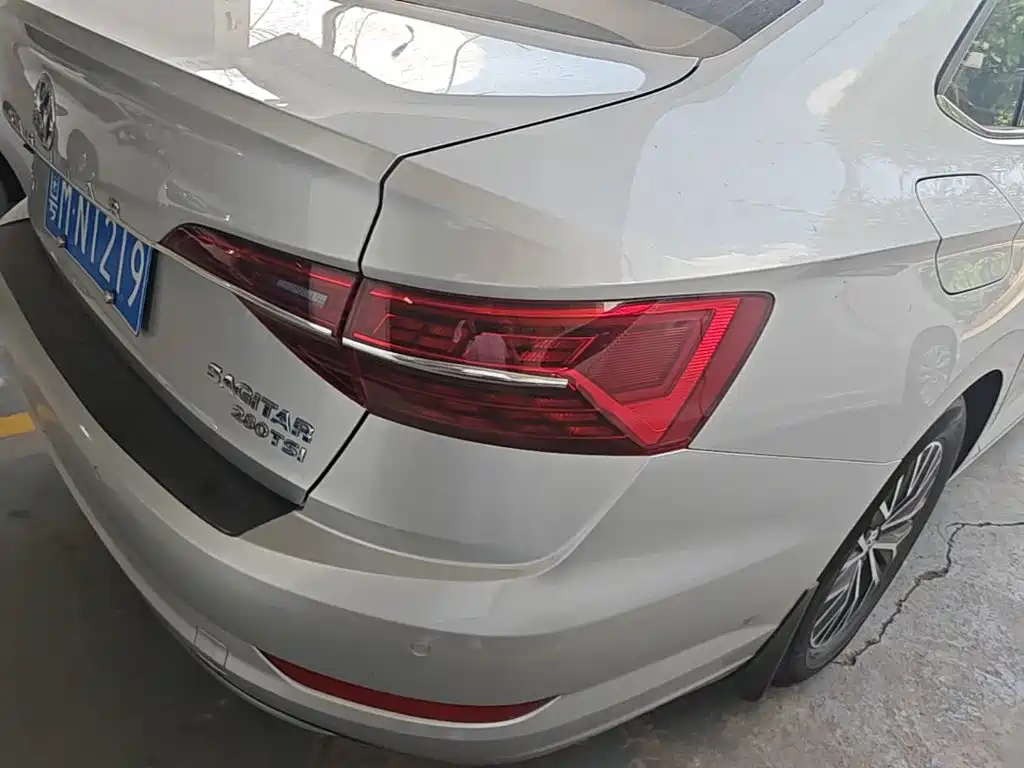 Volkswagen Sagitar — миниатюра 8