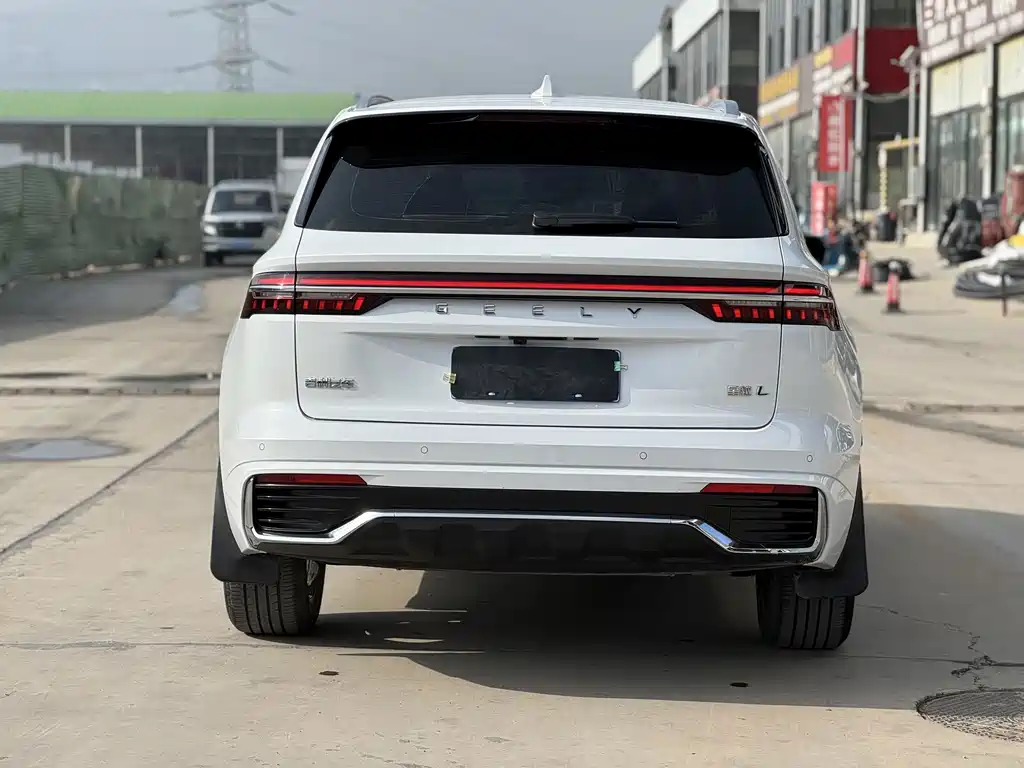 Geely Xingyue L — миниатюра 8