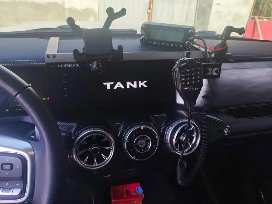 Tank Tank 300 — миниатюра 13