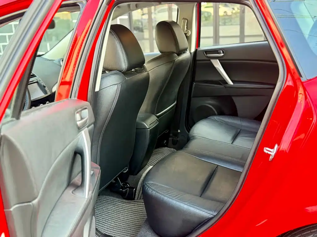 Mazda 3 Xingcheng — миниатюра 13