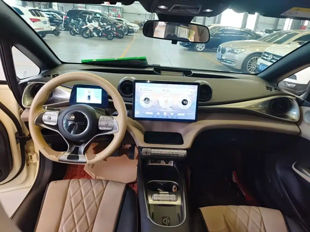 BYD Dolphin — миниатюра 10