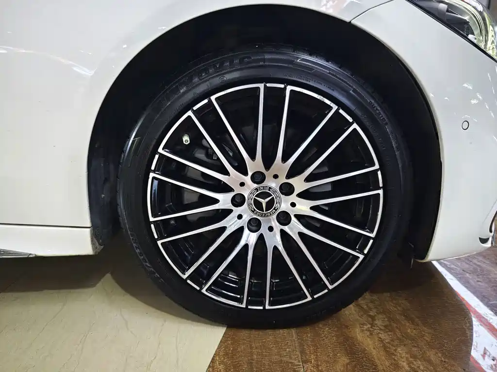 Mercedes-Benz C-Class — миниатюра 18