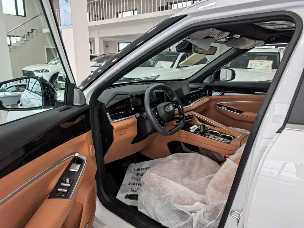 Geely Boyue — миниатюра 9