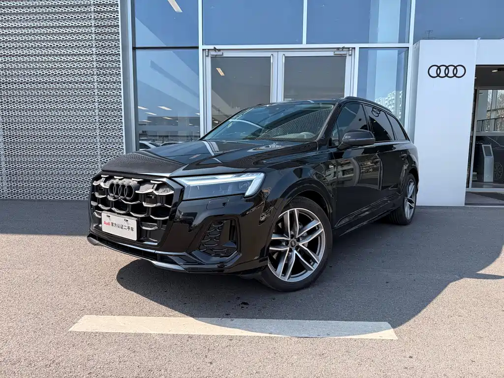 Audi Q7 2025