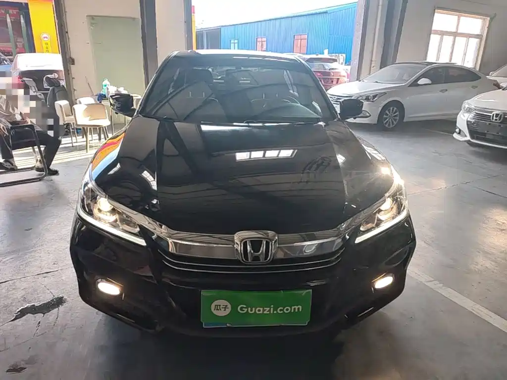 Honda Accord — миниатюра 3