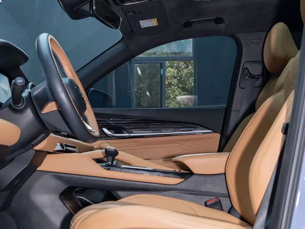 Geely Xingyue L EREV — миниатюра 11