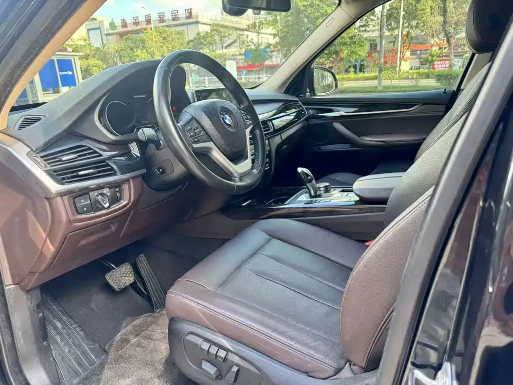 BMW X5 (Import) — миниатюра 4