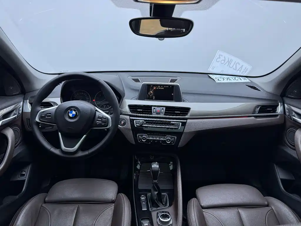 BMW X1 — миниатюра 14