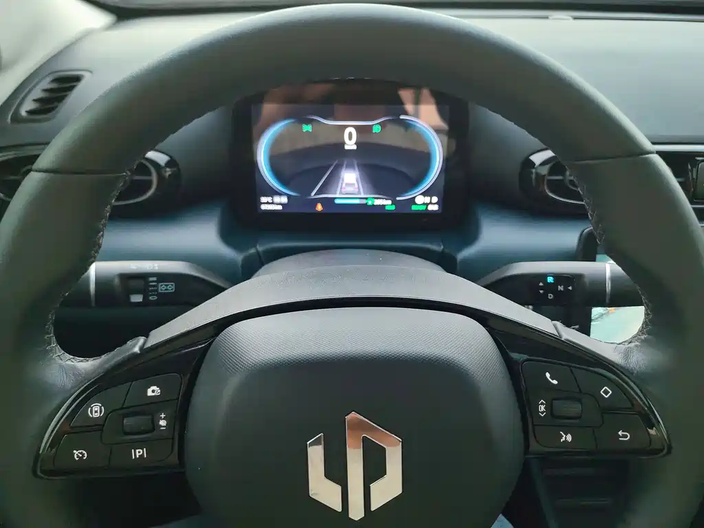 Leapmotor Leapmotor T03 — миниатюра 13