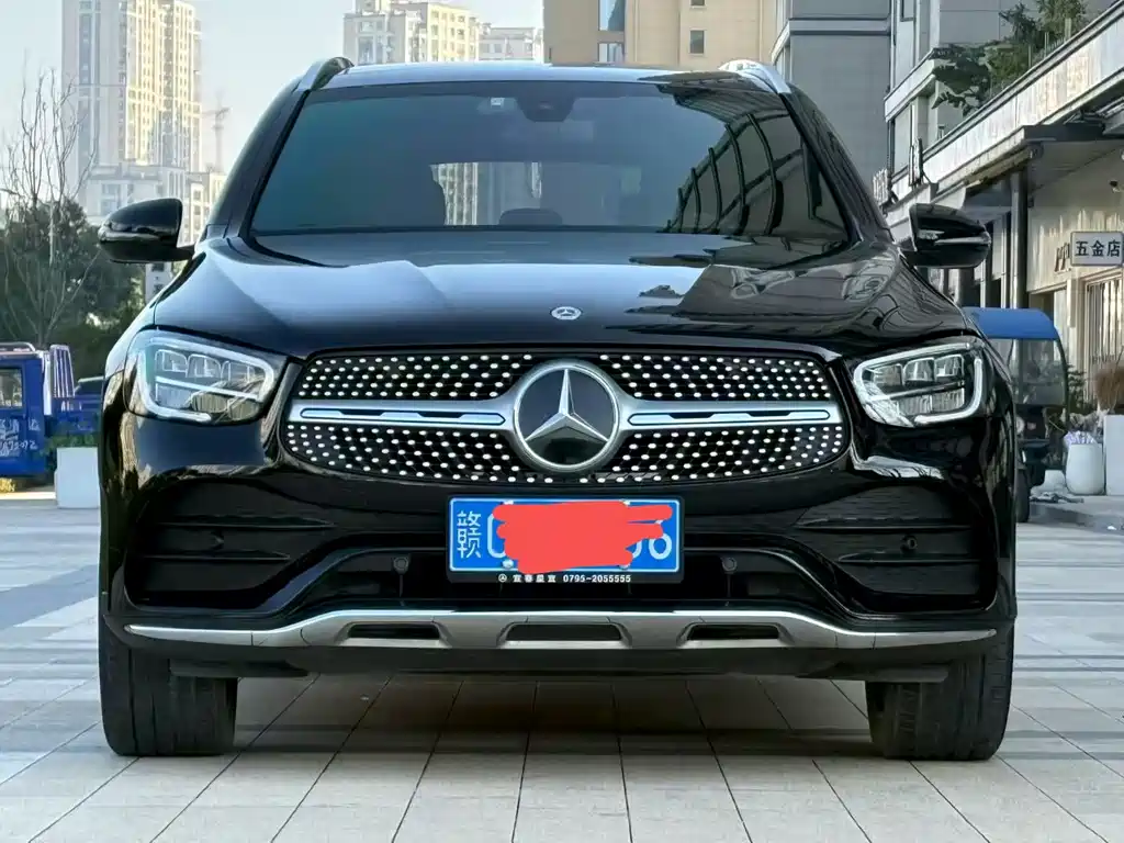 MERCEDES-BENZ GLC
