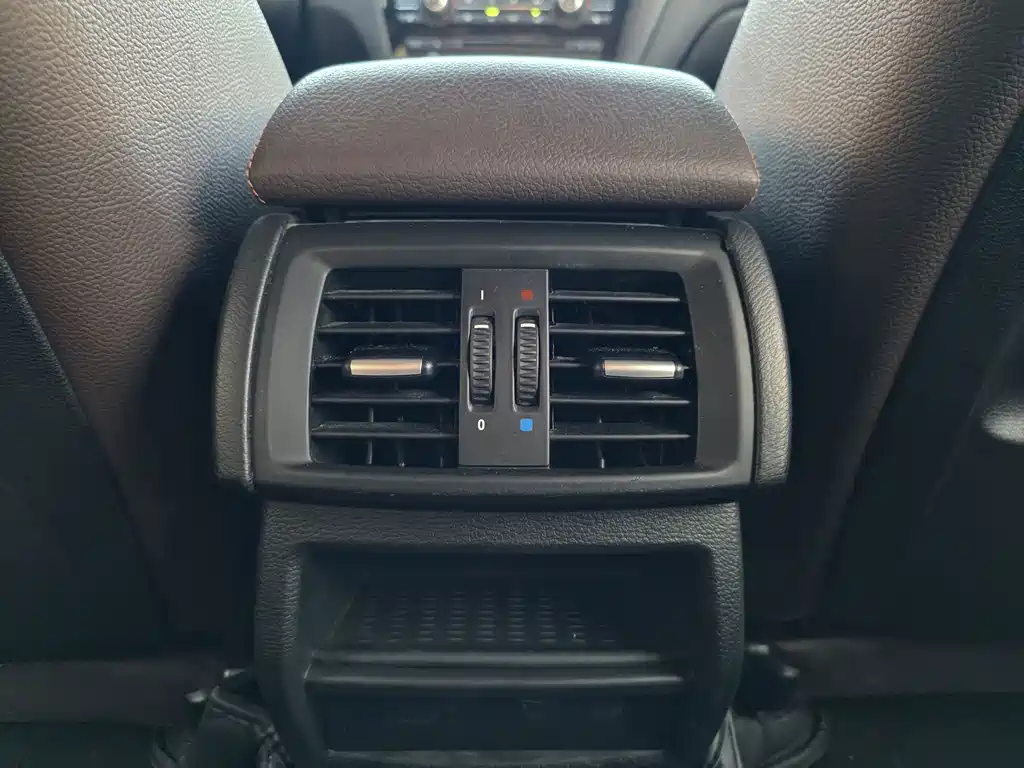 BMW X4 — миниатюра 10