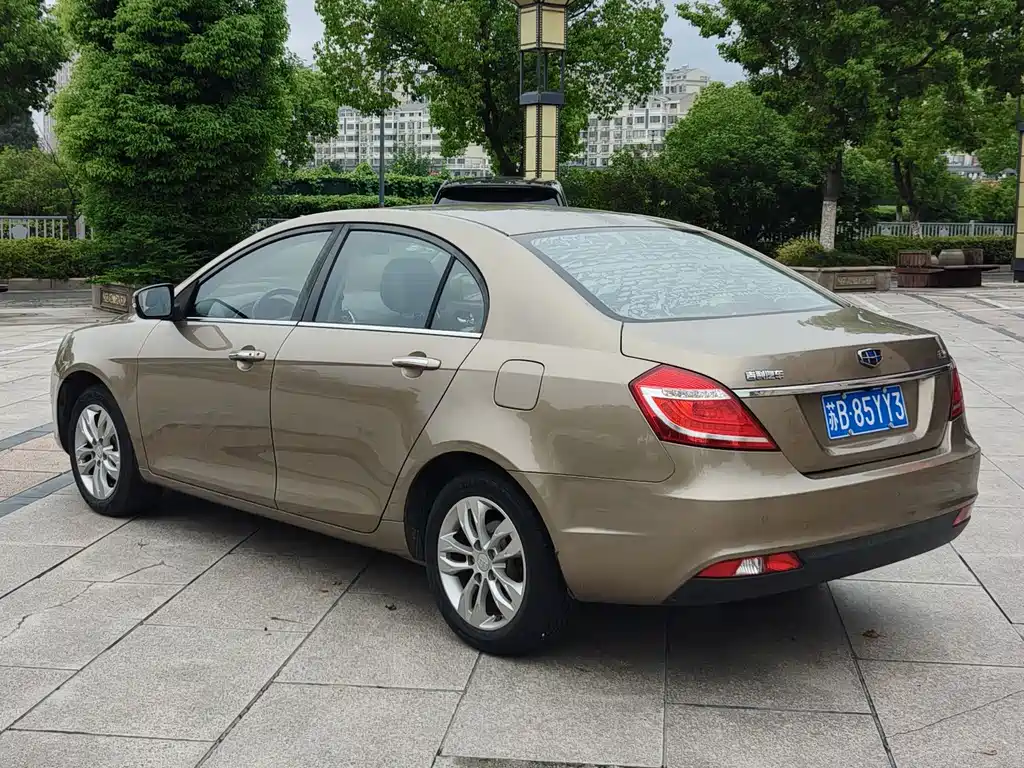 Geely Emgrand — миниатюра 4