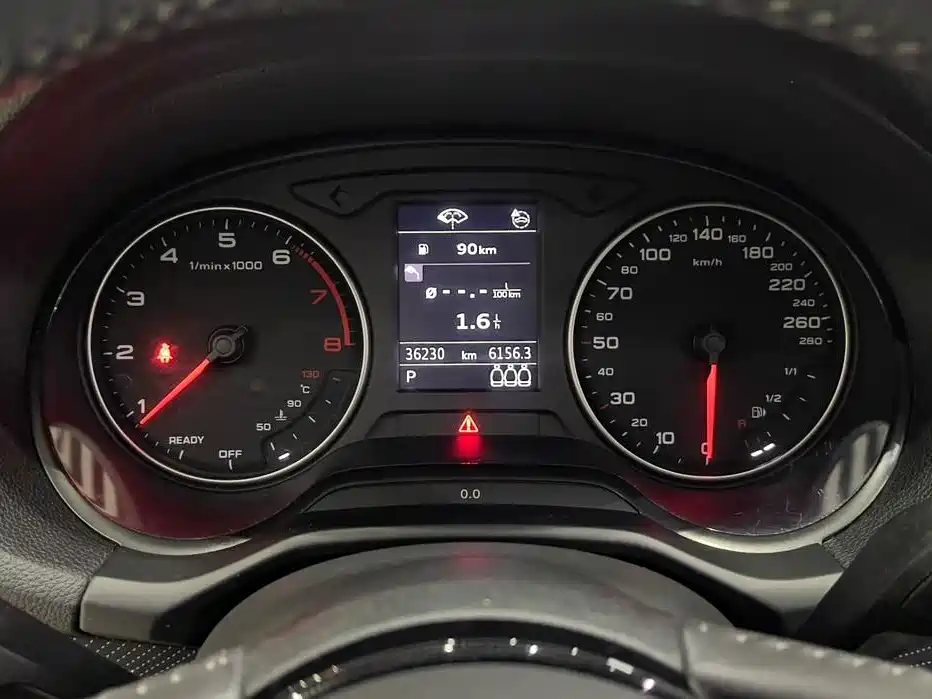 Audi Q2L — миниатюра 13