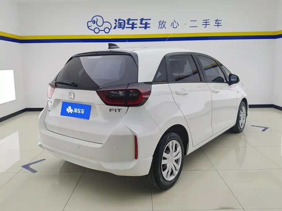 Honda Fit — миниатюра 3