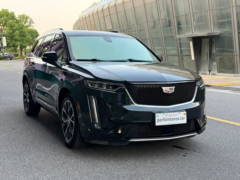 Cadillac XT6 — миниатюра 3