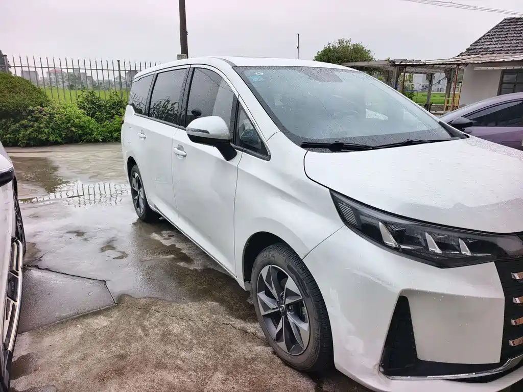 GAC Motor Trumpchi M6 — миниатюра 2