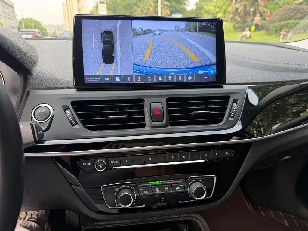 BMW 1 Series — миниатюра 8